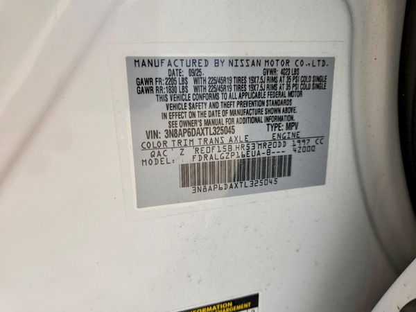 2026 NISSAN KICKS SR