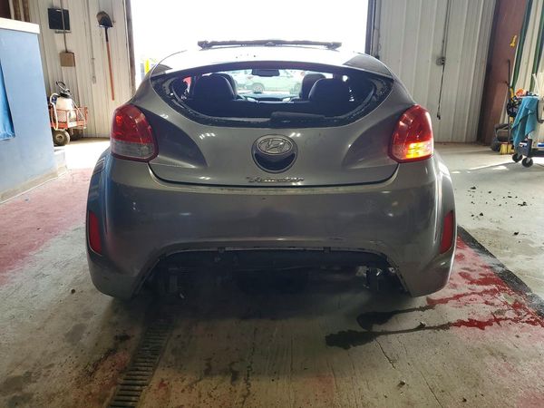2012 HYUNDAI VELOSTER