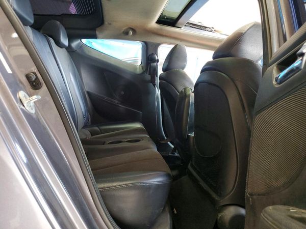2012 HYUNDAI VELOSTER