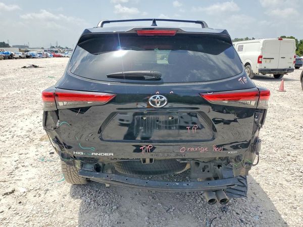 2023 TOYOTA HIGHLANDER