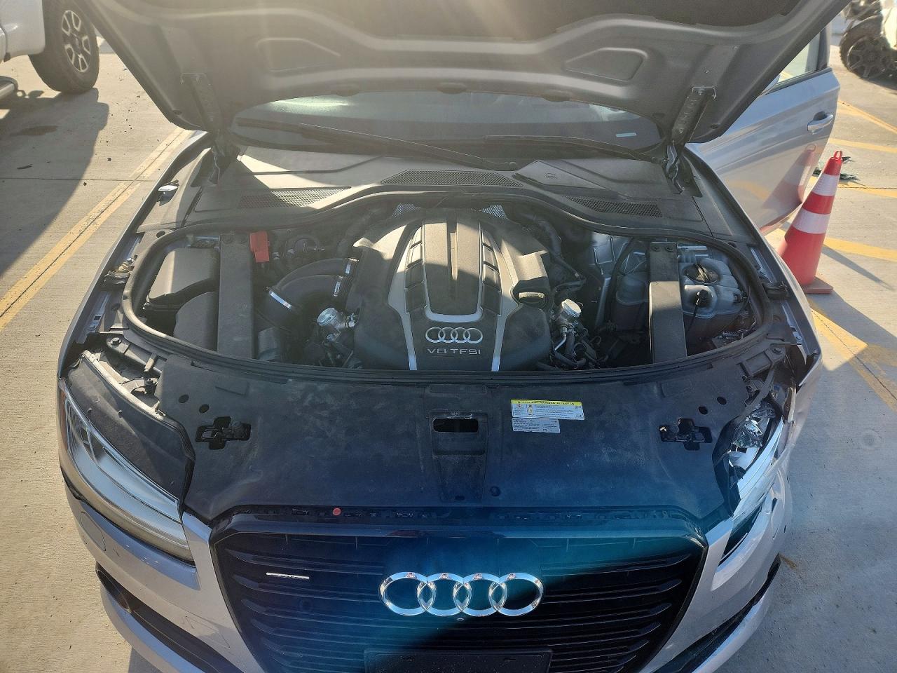2017 AUDI A8 quattro Sport L