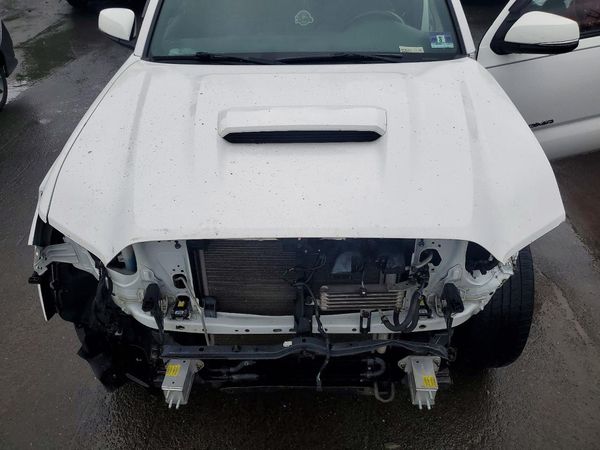2019 TOYOTA TACOMA