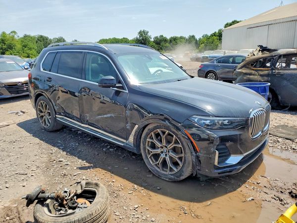 2021 BMW X7 xDrive40i