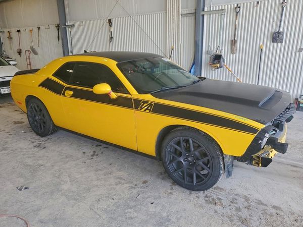 2017 DODGE CHALLENGER