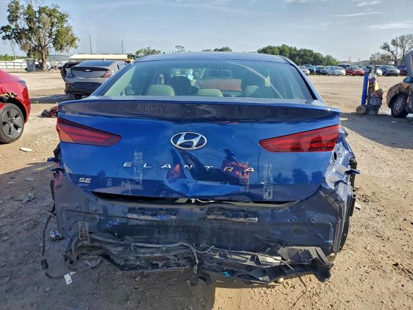 2019 HYUNDAI ELANTRA SE