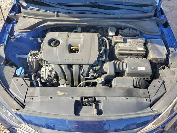 2019 HYUNDAI ELANTRA SE