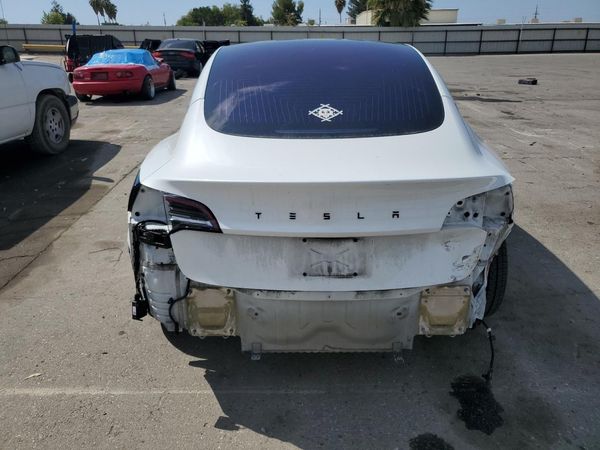 2017 TESLA MODEL 3