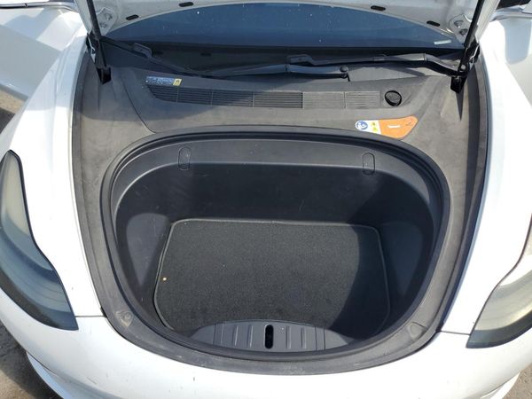 2017 TESLA MODEL 3