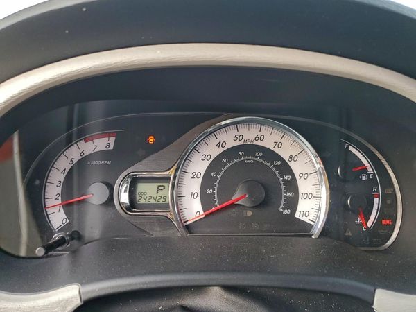 2012 TOYOTA SIENNA
