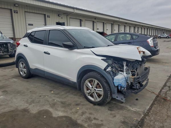 2019 NISSAN KICKS
