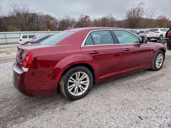 2016 CHRYSLER 300 Limited