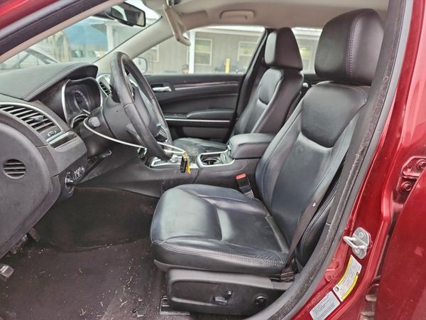 2016 CHRYSLER 300 Limited