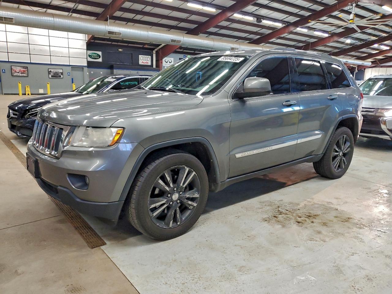 2012 JEEP GRAND CHER Laredo
