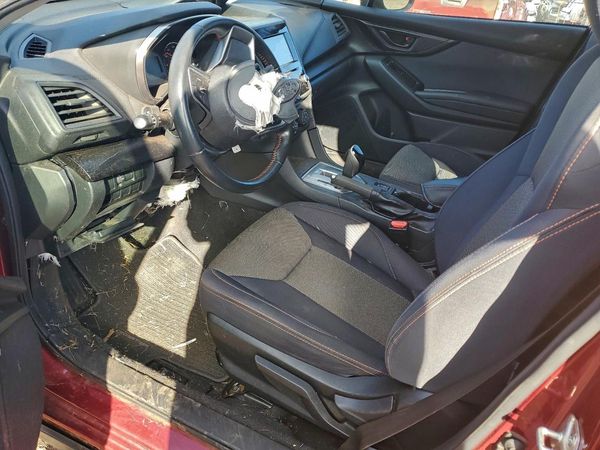 2019 SUBARU CROSSTREK Premium — DENT