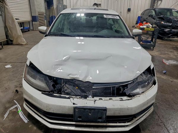 2017 VOLKSWAGEN JETTA