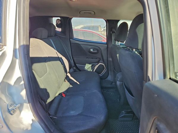 2015 JEEP RENEGADE LATITUDE 4X4