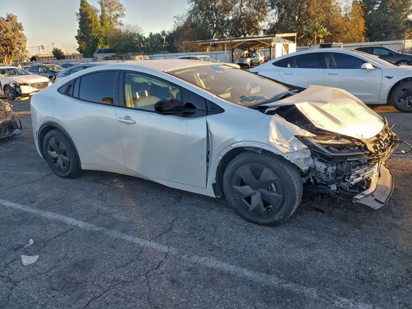 2023 TOYOTA PRIUS