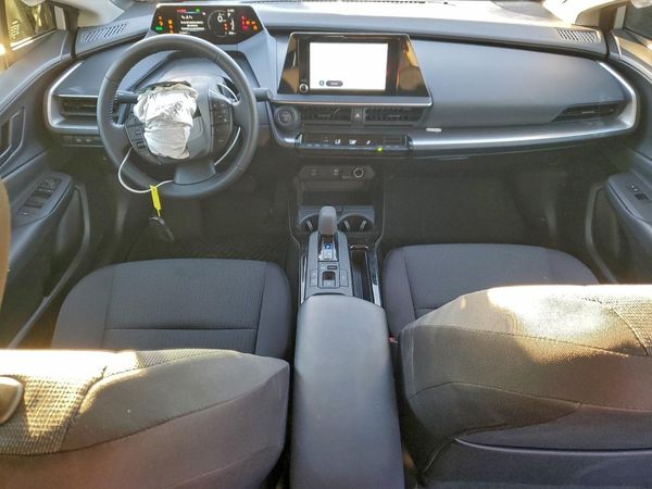 2023 TOYOTA PRIUS
