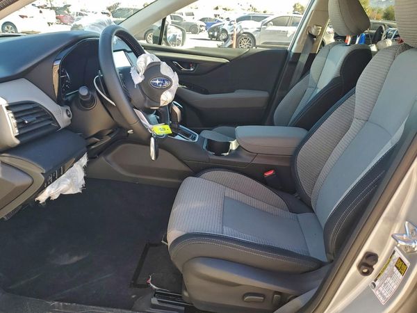 2025 SUBARU OUTBACK