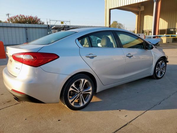 2016 KIA FORTE