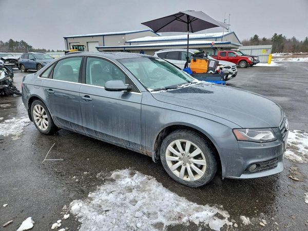 2012 AUDI A4 quattro Premium