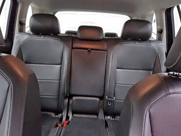 2021 VOLKSWAGEN TIGUAN SE, SE R-Line Black, SEL