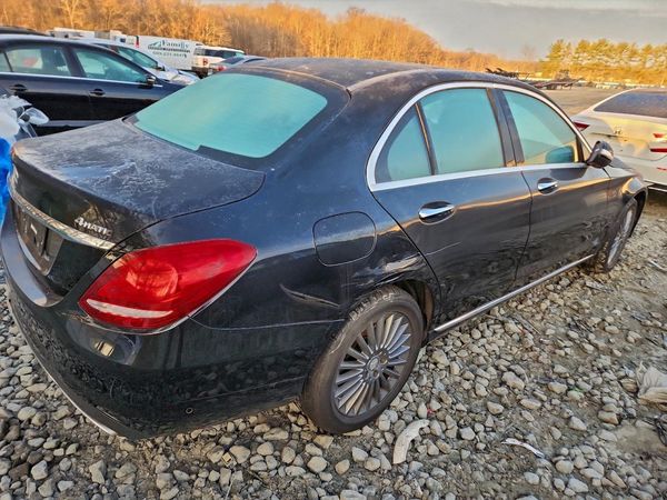2015 MERCEDES-BENZ C 4-MATIC