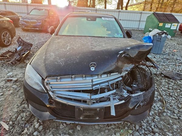 2015 MERCEDES-BENZ C 4-MATIC