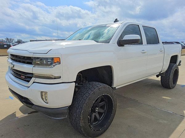2018 CHEVROLET SILVERADO — DSFA — Front 3/4