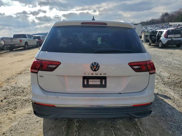 2023 VOLKSWAGEN TIGUAN SE