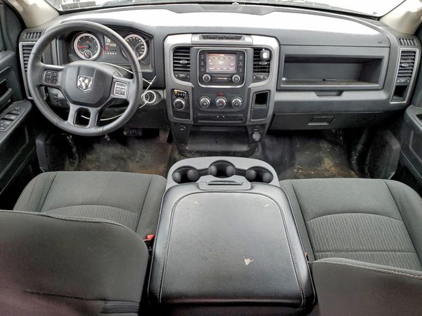 2023 RAM 1500 CLASSIC