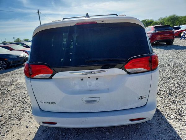 2021 CHRYSLER VOYAGER LXI