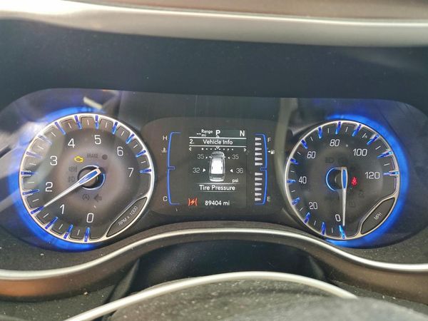 2021 CHRYSLER VOYAGER LXI