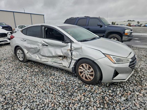 2020 HYUNDAI ELANTRA SE — Passenger 3/4