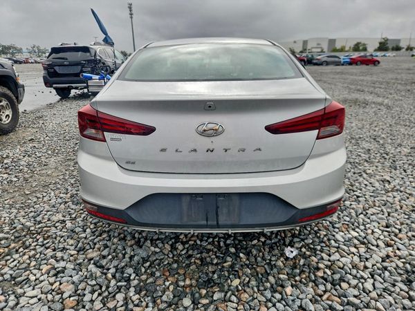 2020 HYUNDAI ELANTRA SE — DIRR