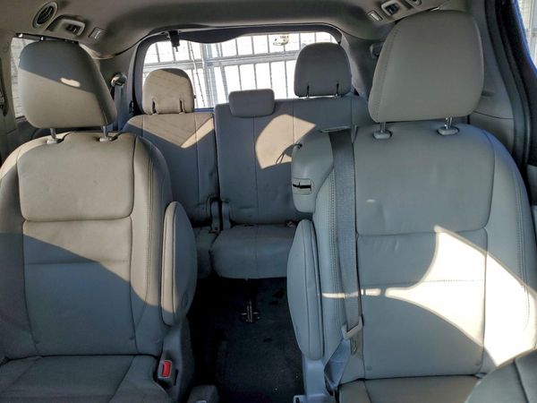 2019 TOYOTA SIENNA
