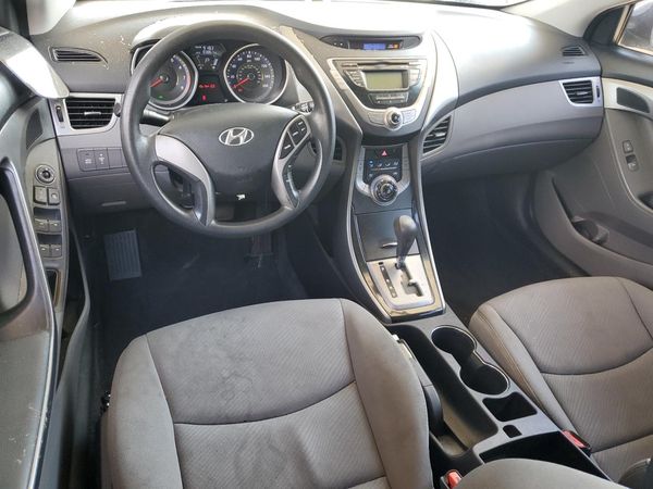 2013 HYUNDAI ELANTRA