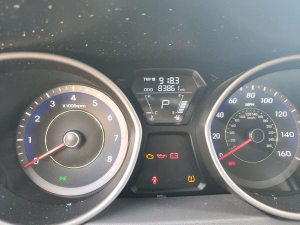 2013 HYUNDAI ELANTRA