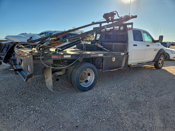 2018 RAM 5500 CREW CAB CHASSIS