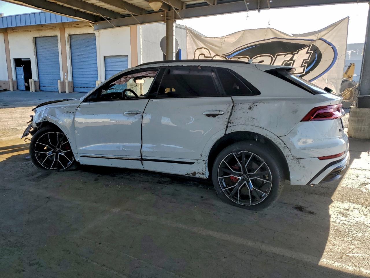2022 AUDI Q8
