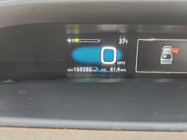 2016 TOYOTA PRIUS