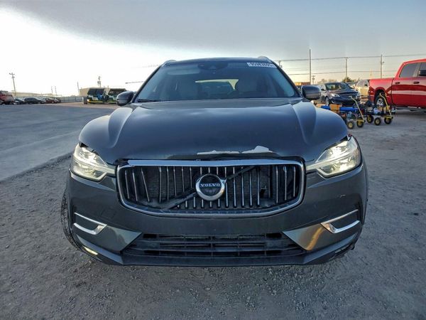 2018 VOLVO XC60