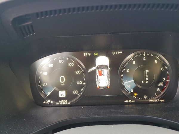2018 VOLVO XC60