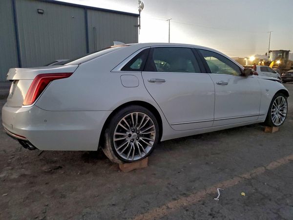 2016 CADILLAC CT6 Luxury — PSRA