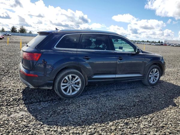 2017 AUDI Q7 quattro Premium