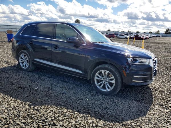 2017 AUDI Q7 quattro Premium