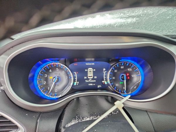 2025 CHRYSLER VOYAGER