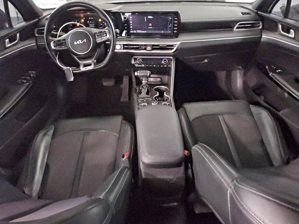2024 KIA K5 GT-Line — CKPT