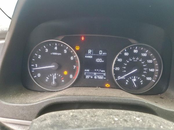 2017 HYUNDAI ELANTRA — ODOM