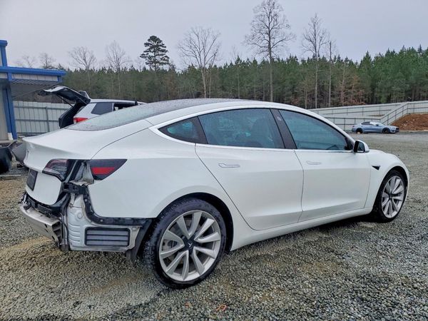 2020 TESLA MODEL 3